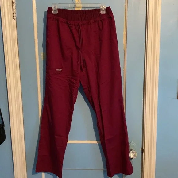 Cherokee scrub set - Picture 3 of 3